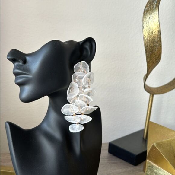 Bohemian white drop earrings A355 - Picture 2 of 4